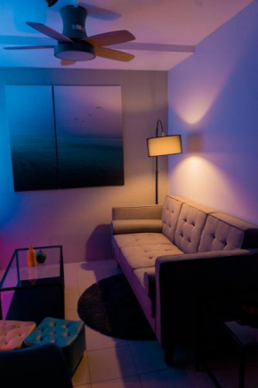 Bucky's 2BR Condo near Eastwood